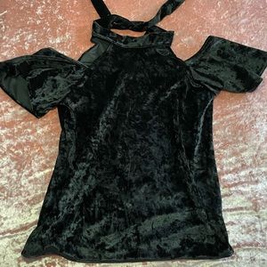 NWT Sweet Pea Black off the shoulder top